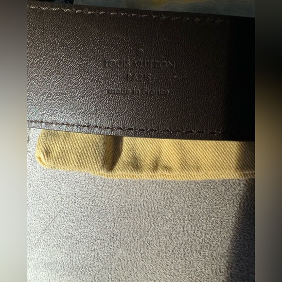 Authentic Louis Vuitton belt - Picture 5 of 7